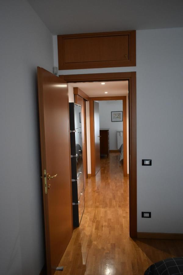 Apartamento House Promenade Santa Giulia Milán