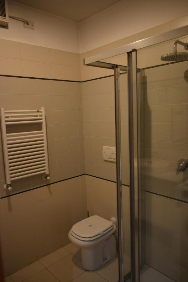Apartamento House Promenade Santa Giulia Milán